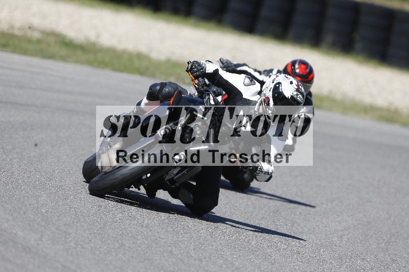 /Archiv-2025/48 25.08.2025 Cornu Master School ADR/rot-rouge/62